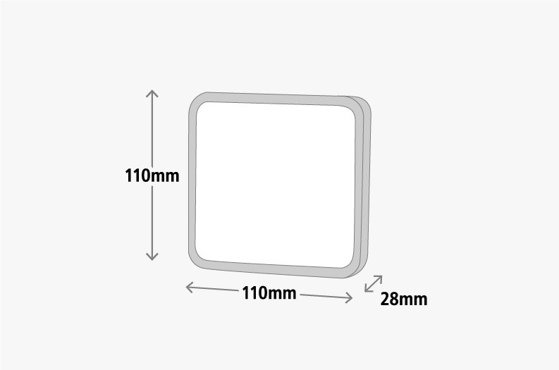 商品仕様：ケースのサイズは、縦110mm、横110mm、奥行28mm。